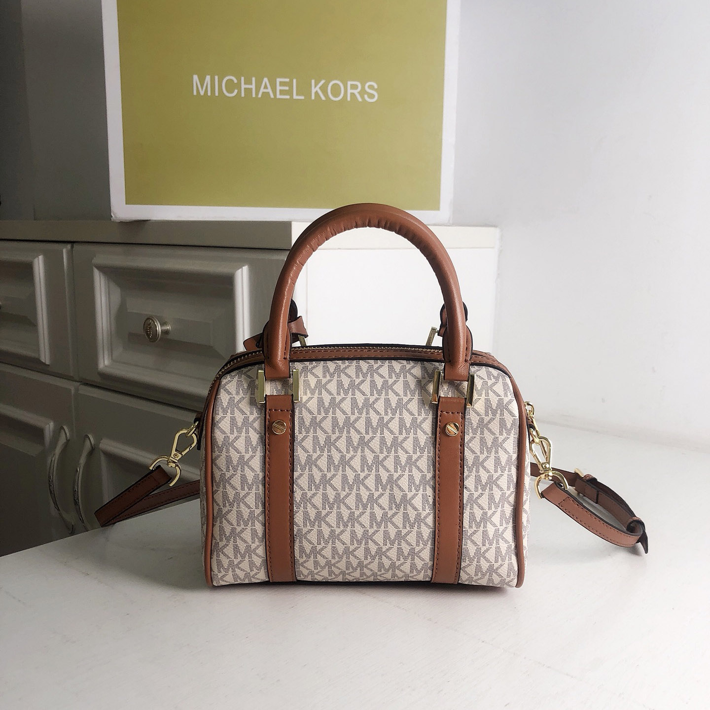 Nuova borsa da donna di design - Luxury Watch Girl recensione e prezzo