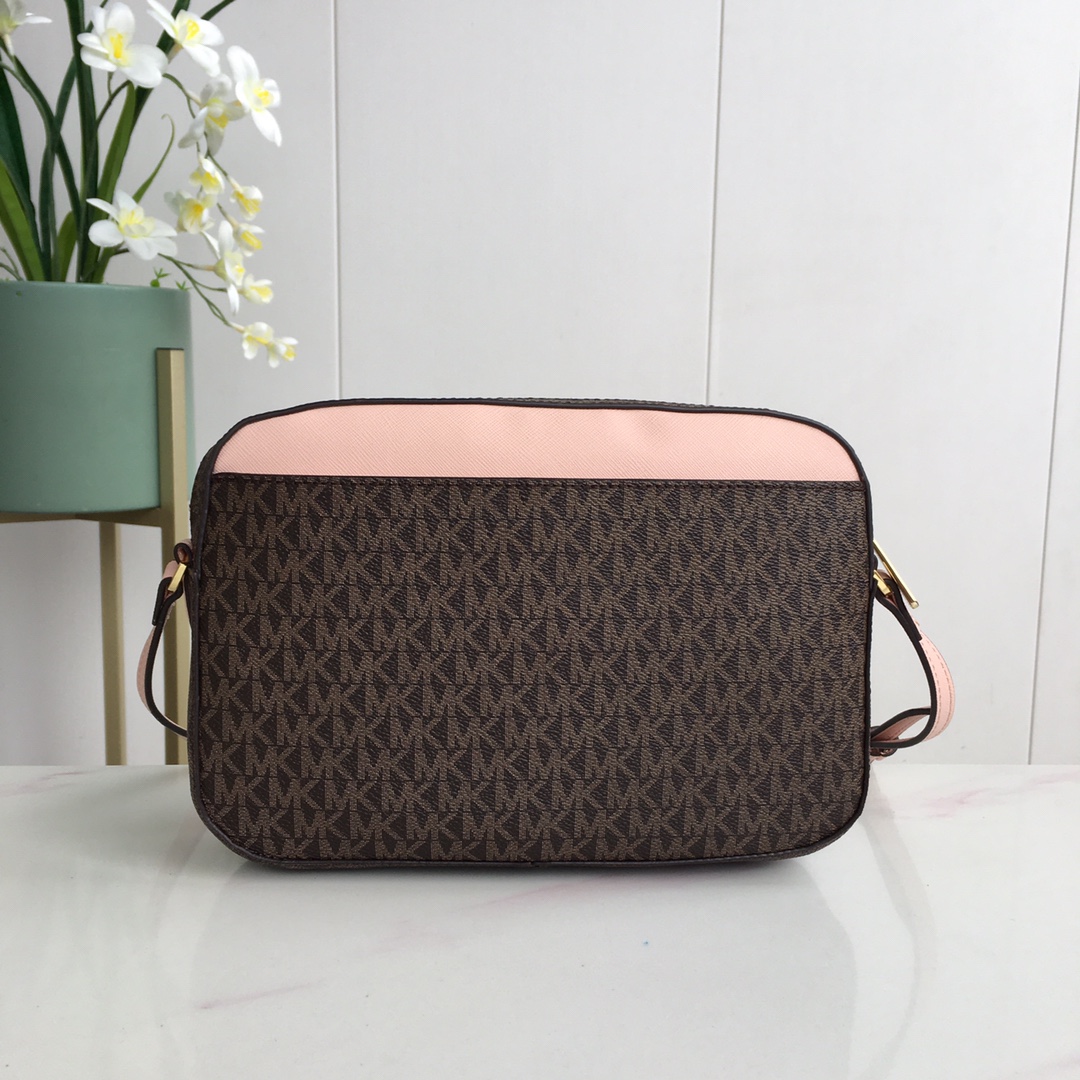 Borsa a tracolla classica Mich - Luxury Watch Girl recensione e prezzo