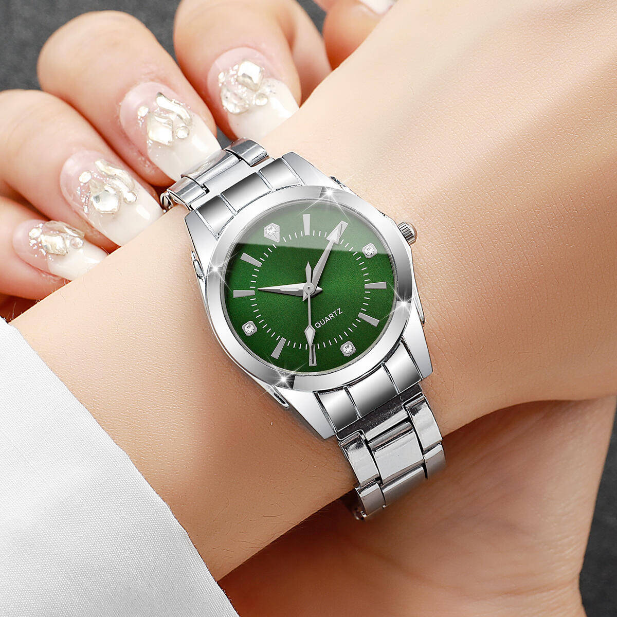 Orologi da donna con strass di - Luxury Watch Display Case recensione e prezzo